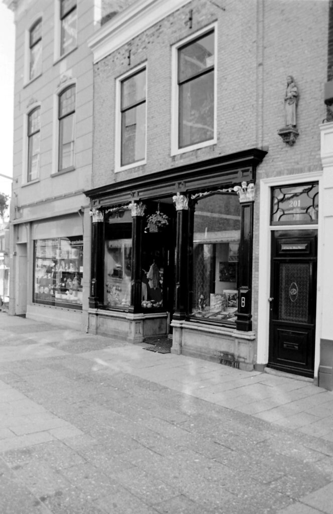 Vlaardingen jaren70 nr 0527