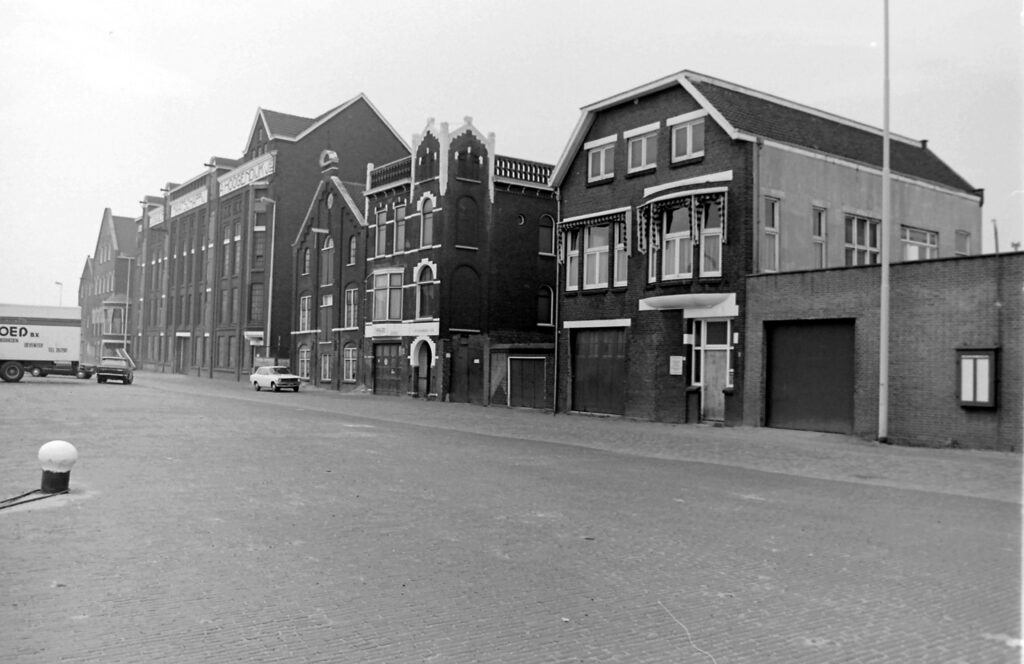 Vlaardingen jaren70 nr 0597